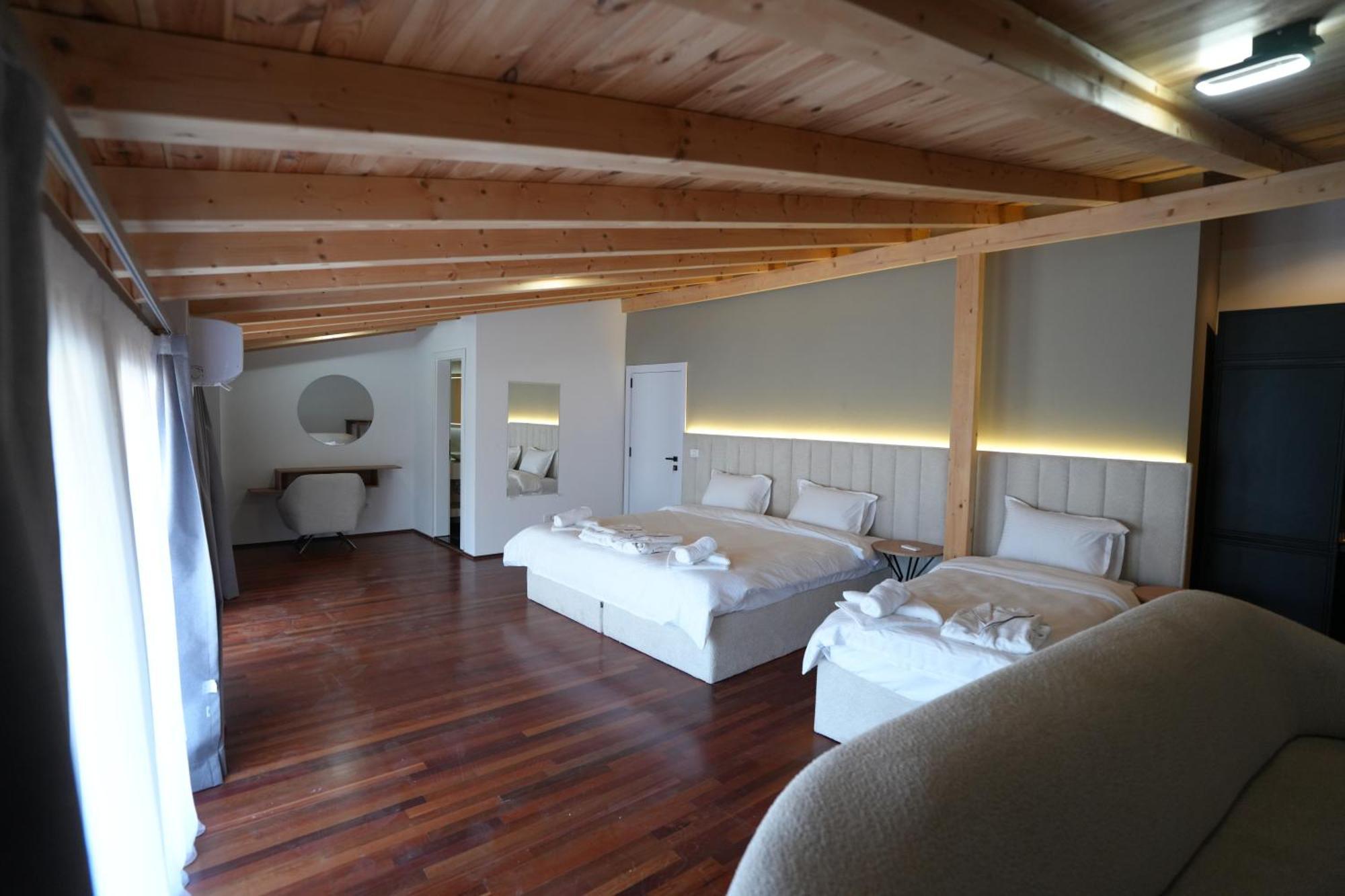 Biond Hotel Prizren Eksteriør bilde