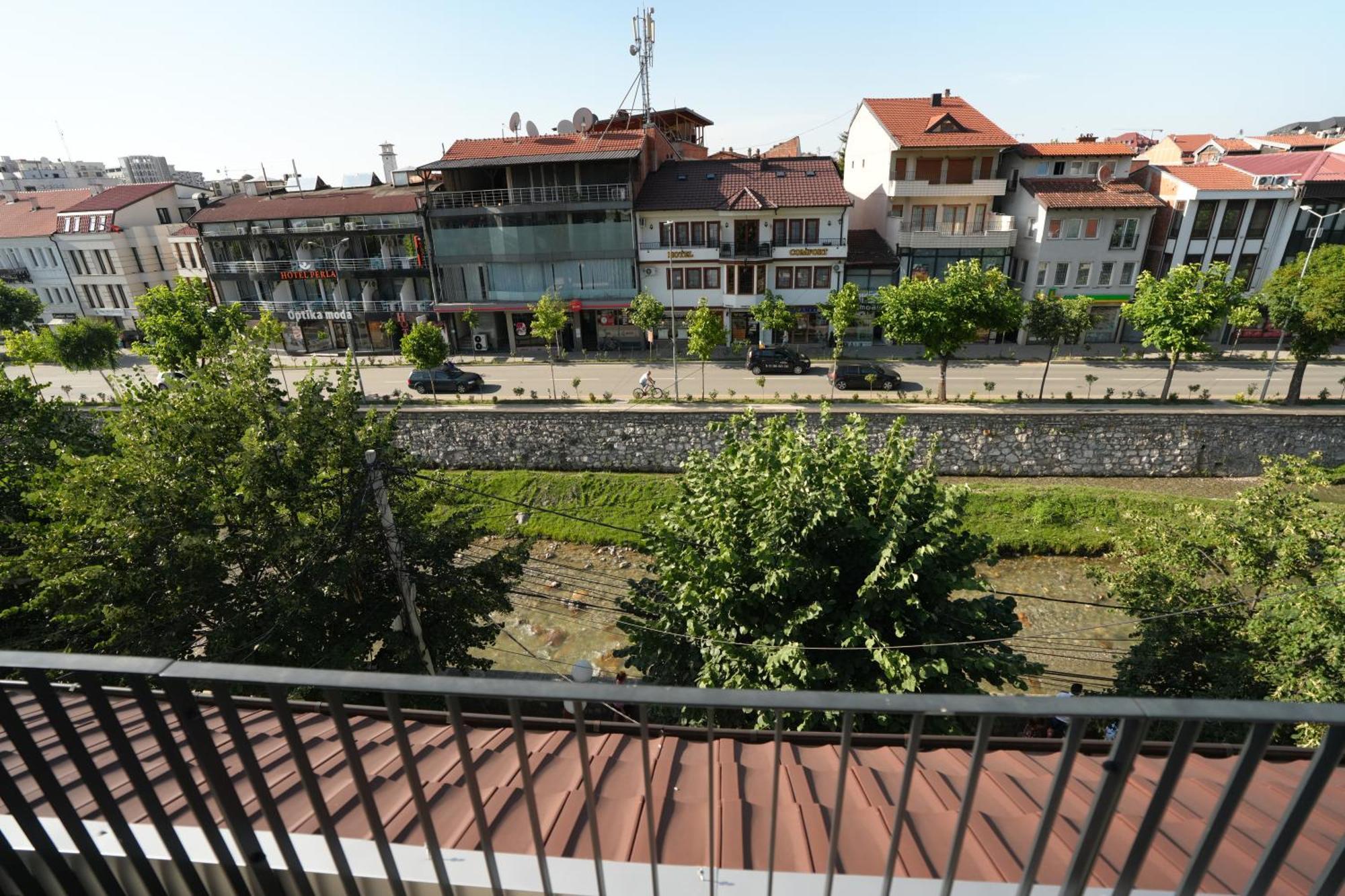 Biond Hotel Prizren Eksteriør bilde